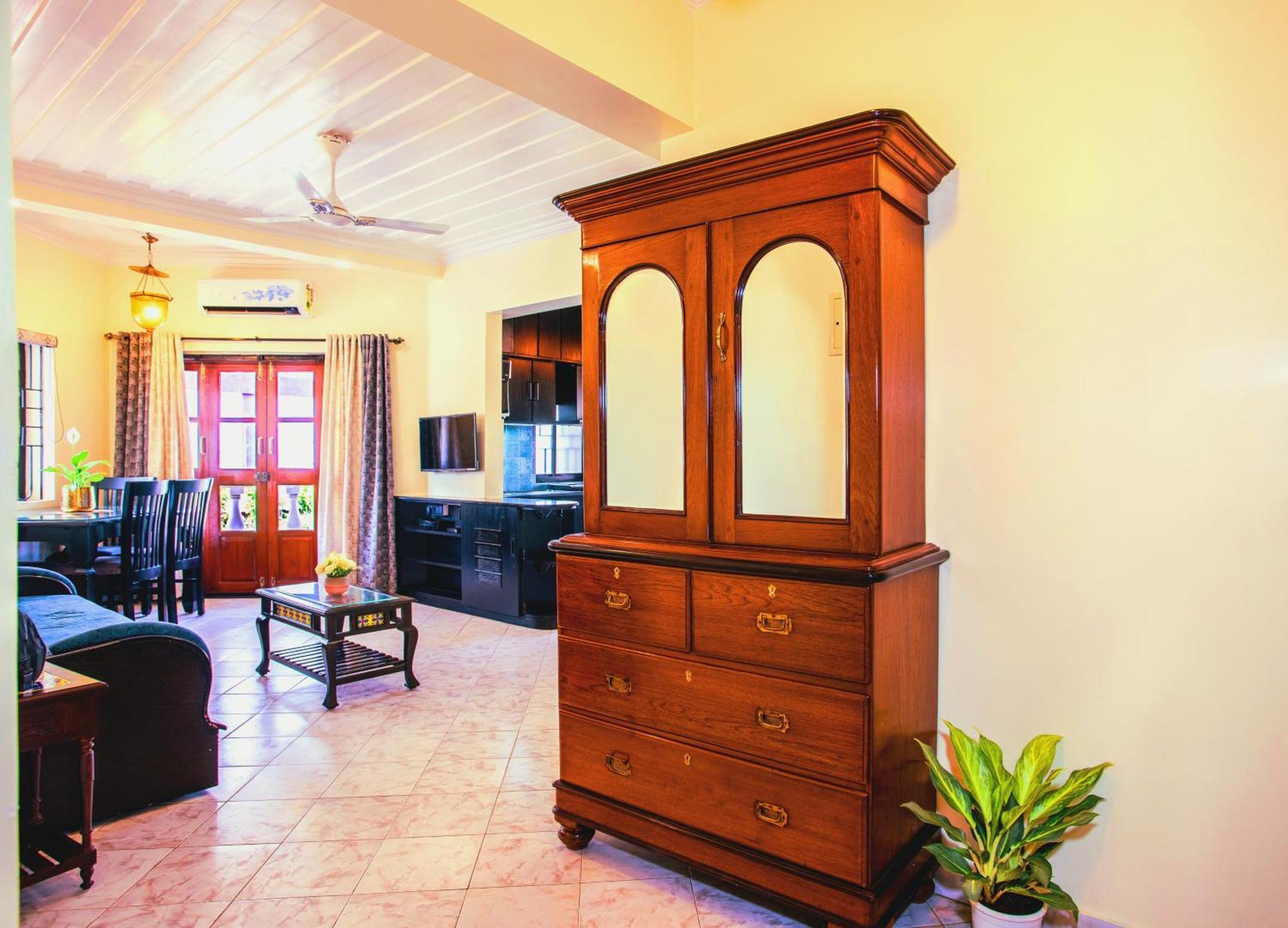 'golden Sea Pearl' 1 Bhk Apartment *